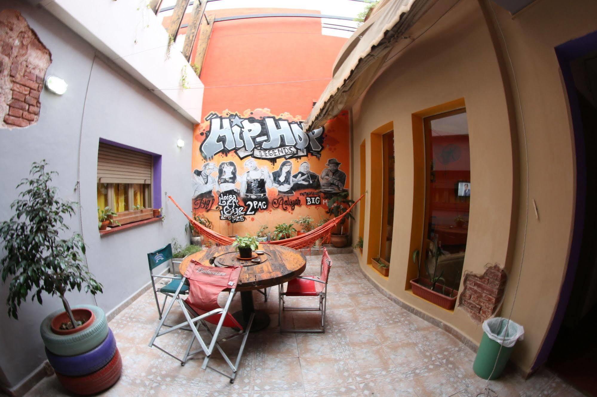 Turning Point Hostel Cordoba Exterior photo